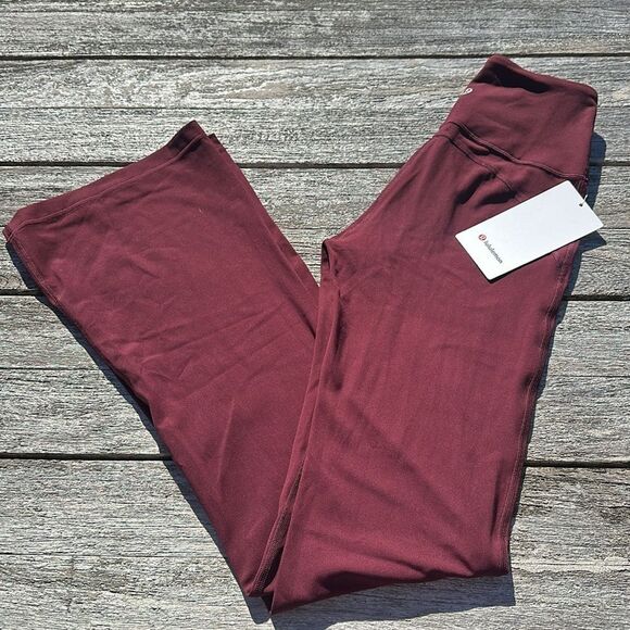 Lululemon Groove Super-High-Rise Flared Pant Nulu Regular Garnet size 4 NWT - Picture 1 of 6